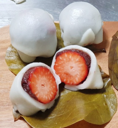  창원생과방 수제 생딸기 망개떡 도수향과도 견줄만할까?