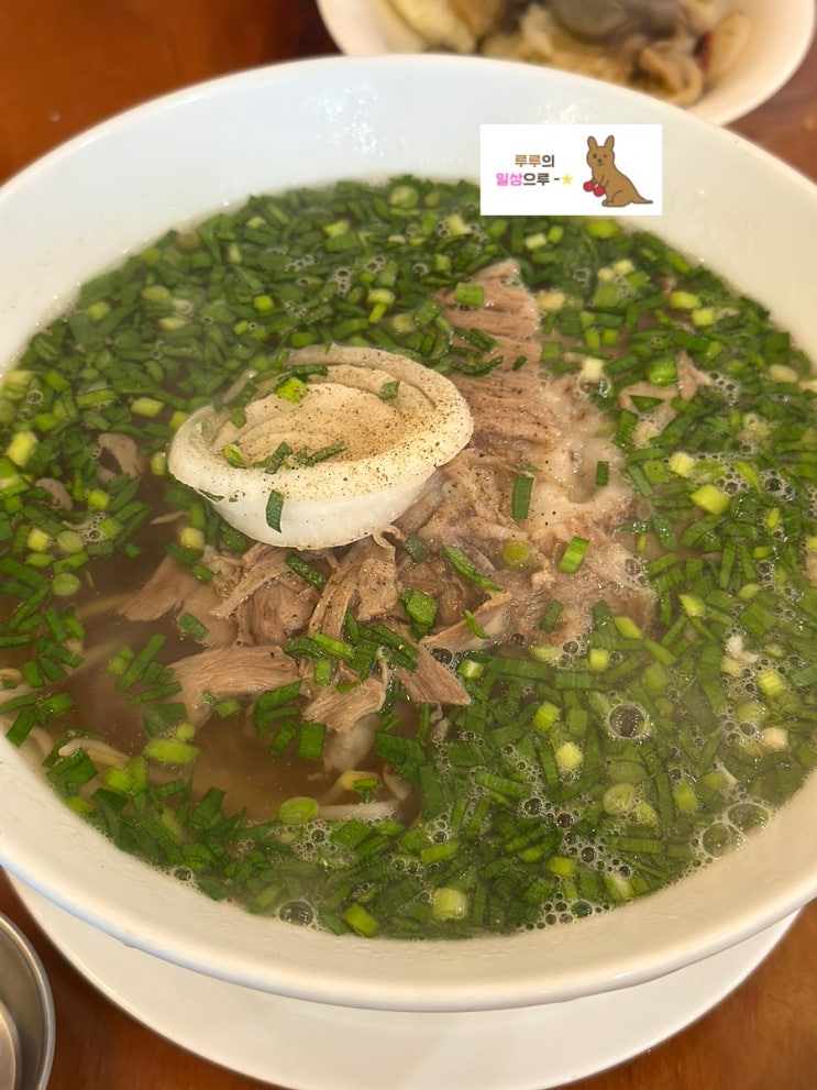  안산 쌀국수, 팟까파오무쌉(태국식 고기볶음덮밥) 맛집 “연제네 본점”