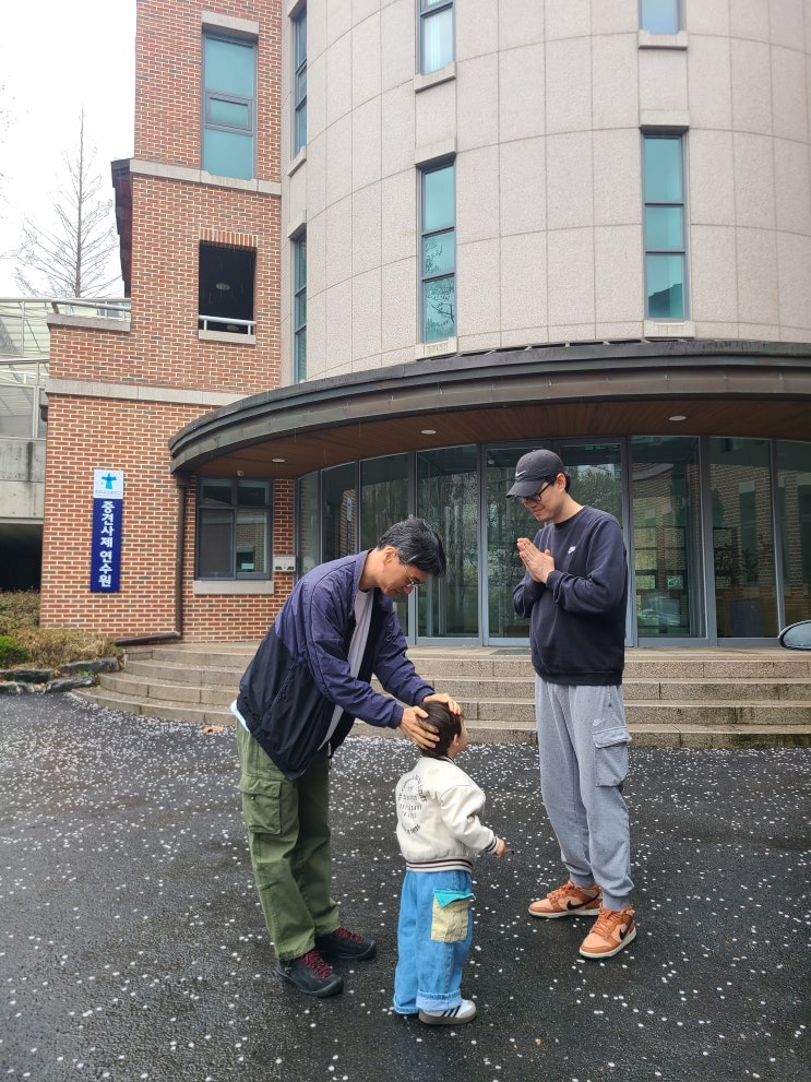  중견사제연수원에서 세례 주신 신부님을 뵙고 온 날