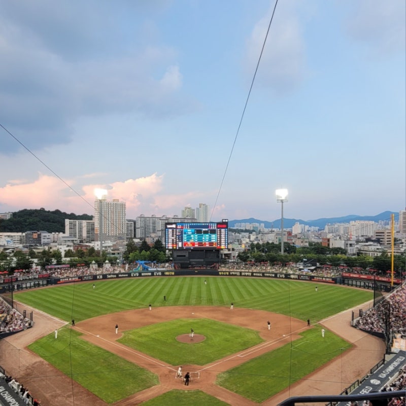 광주 기아 챔피언스필드 야구장 직관 / 챔필 좌석 1루 EV석 518 블럭 시야 티켓가격 할인카드