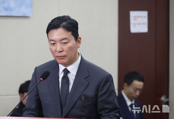  김성훈 경호처 차장, 사의표명 후 업무 손 떼…'서열3위' 직무대리 체제