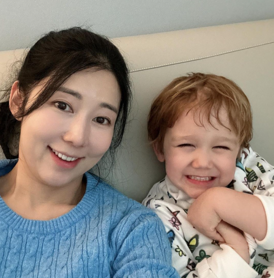  병원비가 너무 무서워요…” 사유리, 홀로 7년 키운 아들과 겪는 충격적인 생활고!