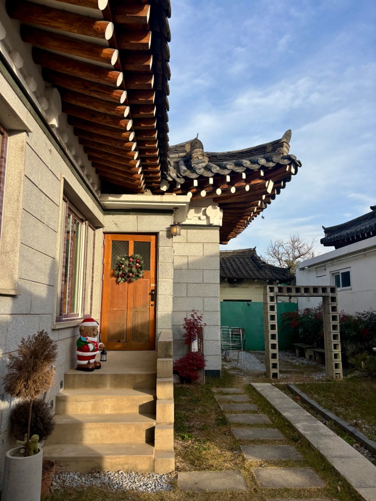  경주 황리단길 한옥감성 숙소 - 황남채 대릉원룸