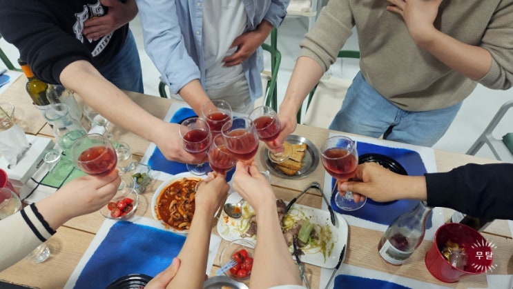  와인 여행 오르또와이너리 사과꽃으로 피어난 장기숙성 사과와인 시음회