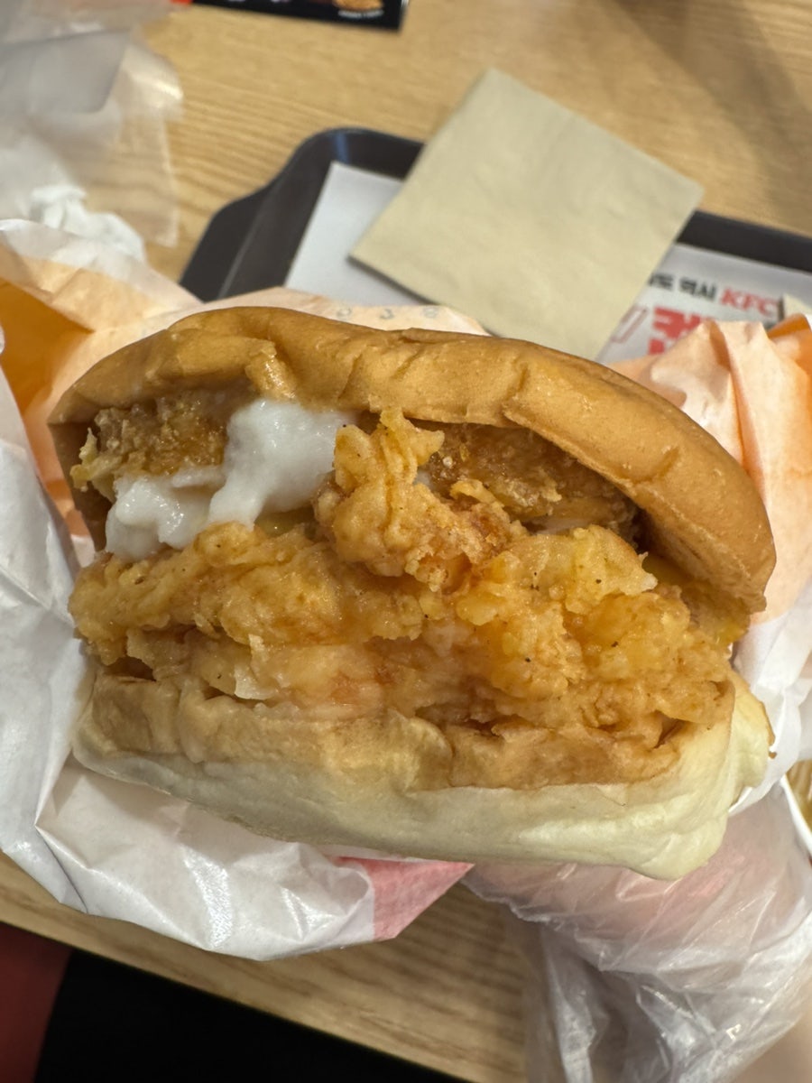 KFC 대구신암점 사진 3