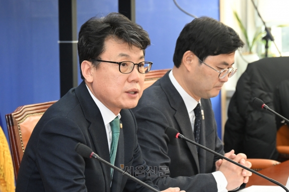 [이슈] <b>한덕수 탄핵</b>소추, <b>진성준</b>의 즉각 추진 제안!