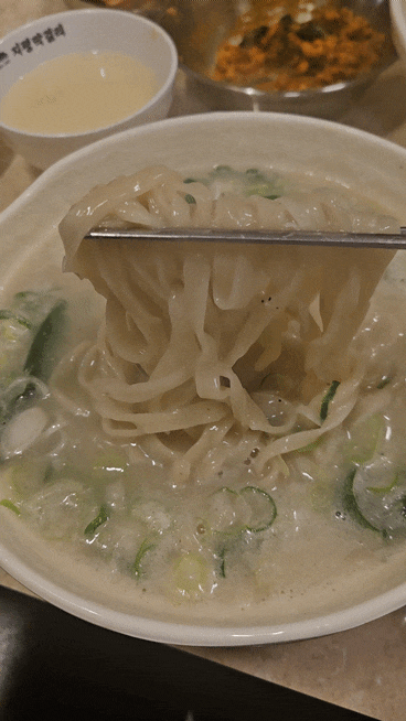  동대구역칼국수맛집 - 제주곤이칼국수 파티마신암점