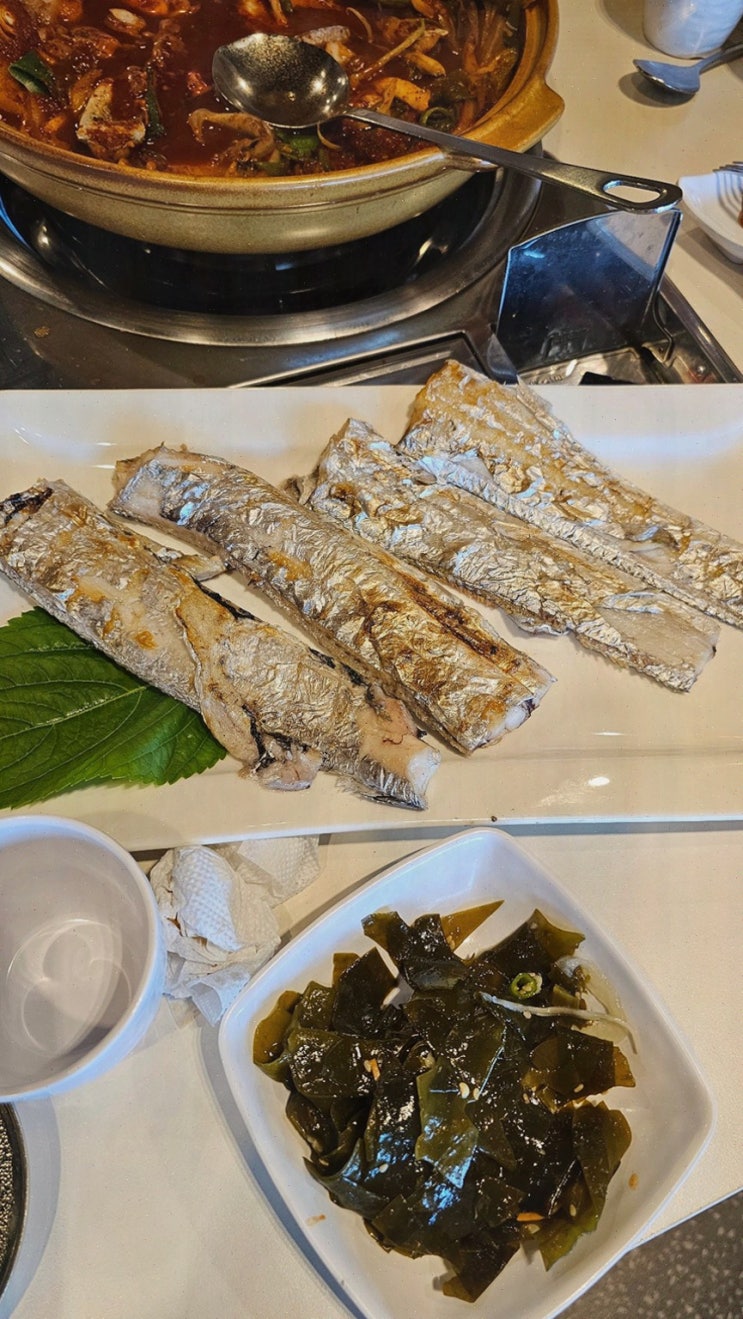  [맛집리뷰] 제주 성산횟집, 신선한 은갈치 요리가 매력적인 성산포수협 활어회센터