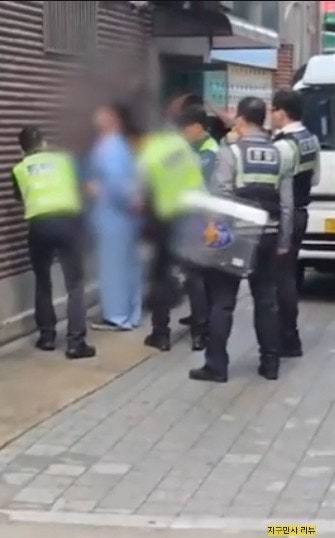 서울 <b>미아역</b> 마트 <b>흉기 난동</b> 칼부림 1명 사망 피의자 누구 30대... 