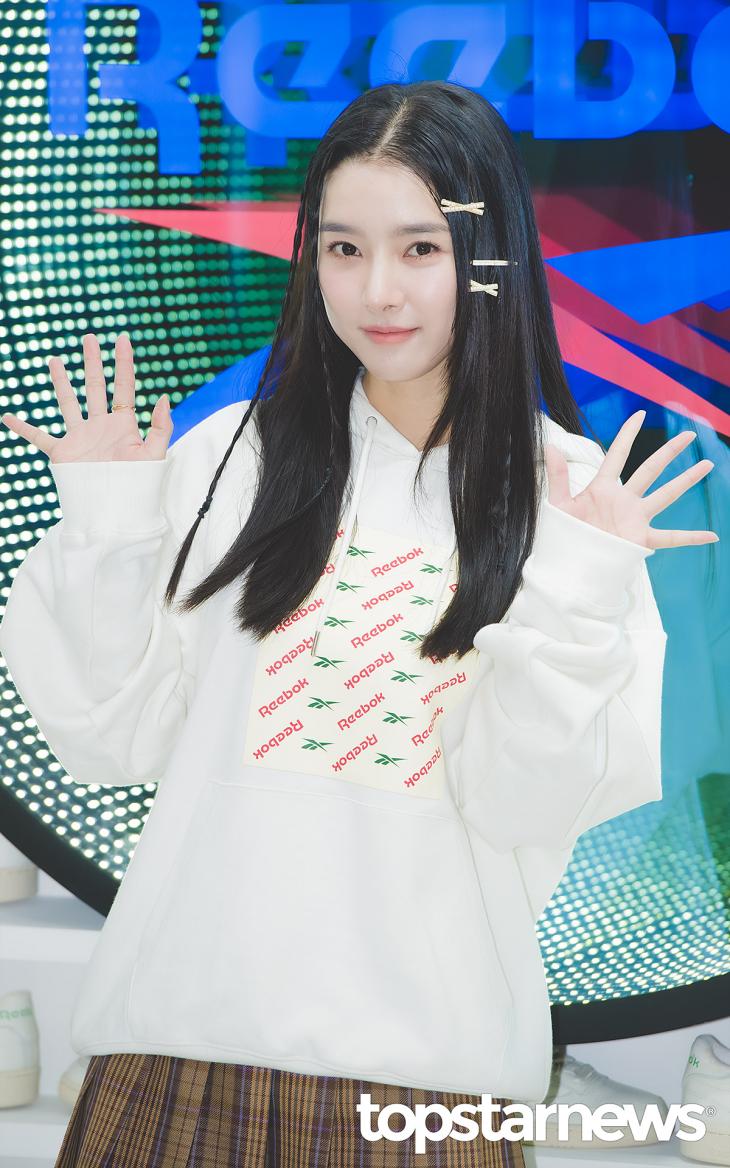<b>김소은</b> 축구선수 <b>정동호</b> 결혼 전제 열애? 절대 아냐 부인