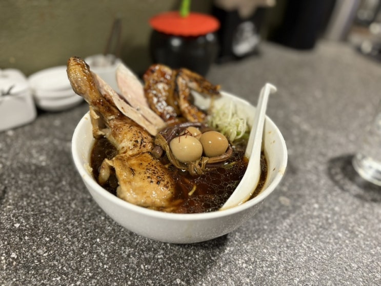  성수역 맛집 라무라 성수점에서 진한 라멘 먹고 온 솔직 후기