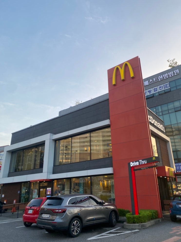  맥도날드 한국의 맛 신메뉴 익산고구마모짜렐라버거 익산고구마모짜렐라머핀 맥도날드신메뉴 출시일자 7월 10일 맥도날드 익산고구마