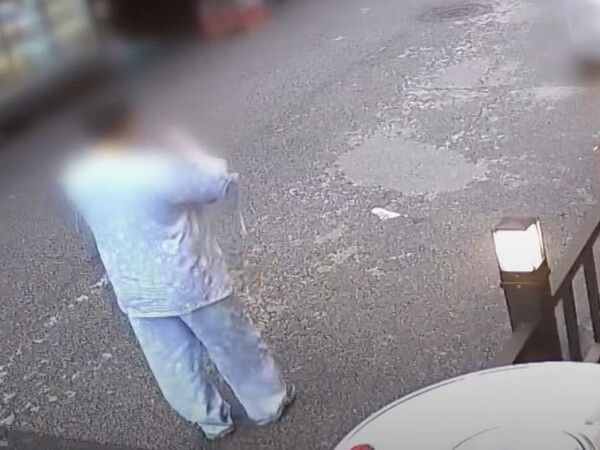  "하나만 피우고 갈게"…미아역 '마트 칼부림' 30대男, 살해후 '태연'