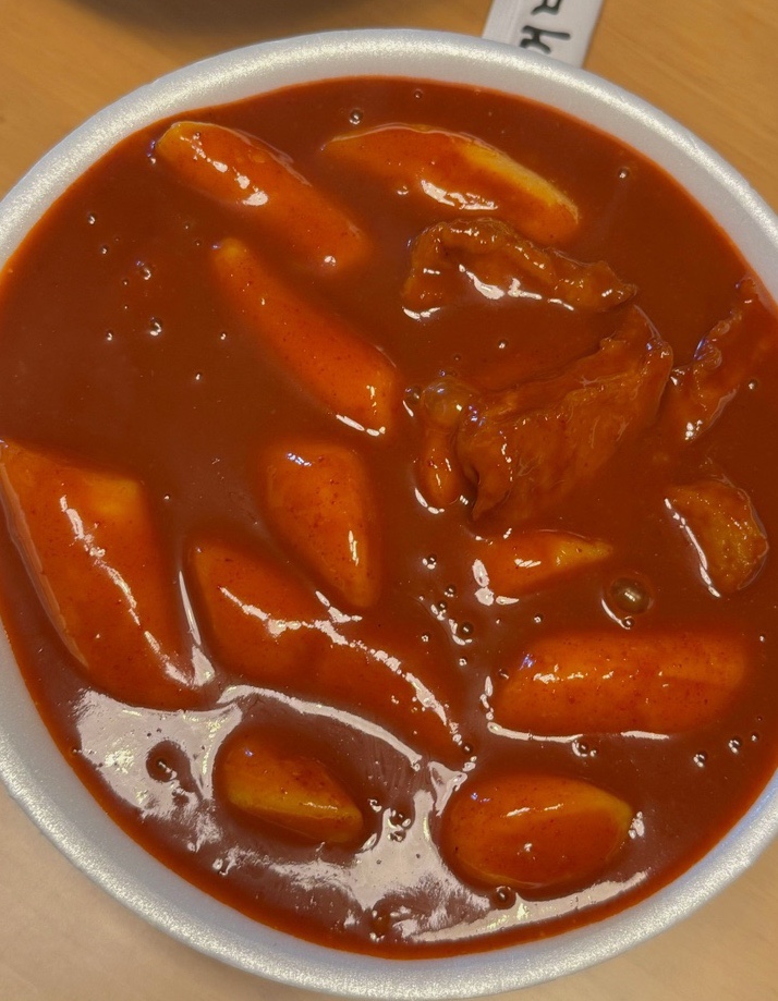  오색시장 맛집 추천! 현지인도 반한 떡볶이의 성지 두꺼비 스넥