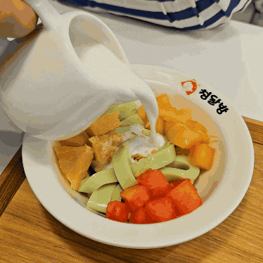  서울대입구 카페 청달방디저트 홍콩디저트 탕수이 맛집