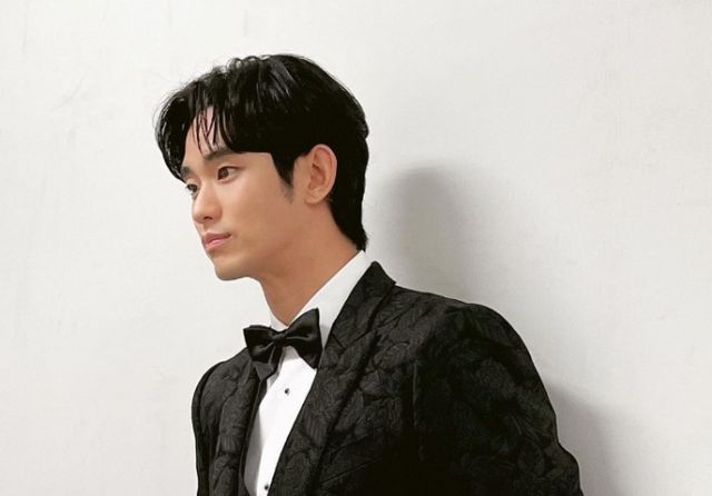 "김수현 명예·권리 지킬 것"… 팬들이 직접 나섰다