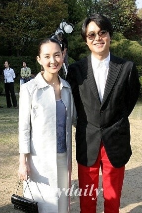  충격 단독?! 채시라 김태욱 별거설의 진실! 30년 잉꼬부부에게 무슨 일이? 
