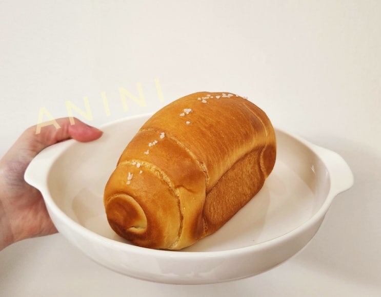  올림픽공원 빵집 시오사쿠 소금빵