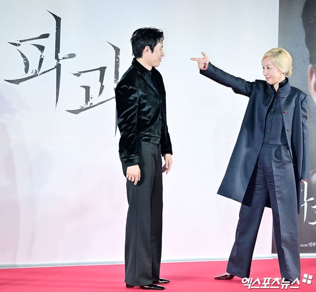 "'폐기물'·'늙은 여자' 말에 불과"…오열로 마무리한 '60대' 이혜영의 액션 (파과)[종합]