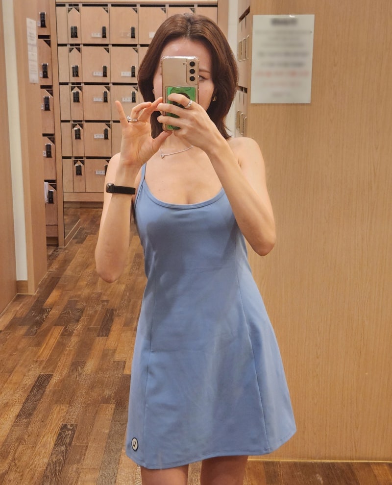 뷰오리 VUORI 원샷 드레스 블루 테니스원피스 여성골프웨어 여름 원피스