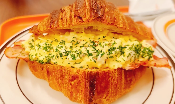  스프링벅커피 앤 크로와상, 관평동빵지순례의 필수 코스!