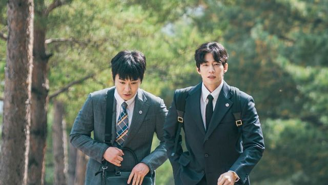 단 2만명 정도만 본 작품인데…넷플릭스 공개 직후 단숨에 1위 등극한 한국영화