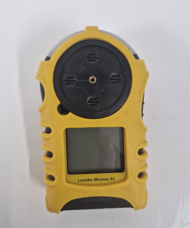  하니웰 MINIMAX X4 복합가스측정기 센서 교체와 일반검교정, 이렇게 쉽게 할 수 있습니다