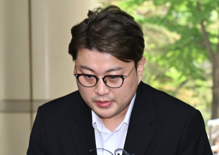 <b>김호중 징역</b> 2년 6개월 <b>확정</b>…130장 반성문도 소용없었다
