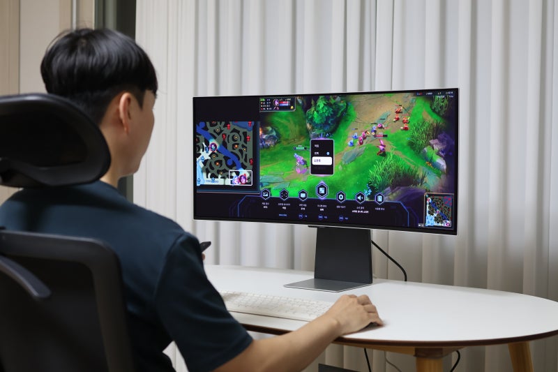 삼성 오디세이 G8 34인치 게이밍 모니터 실사용 후기