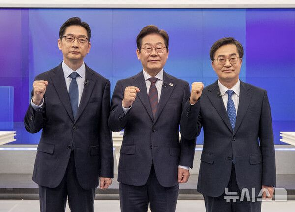  이재명 "검찰, 사건 아예 새로 만들어…수사·기소권 동시에 갖는 것 끝내야"