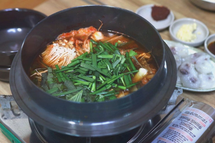  [연곡꾹저구탕] 깔끔한 매운탕과 감자 송편, 강릉 주문진 맛집 추천