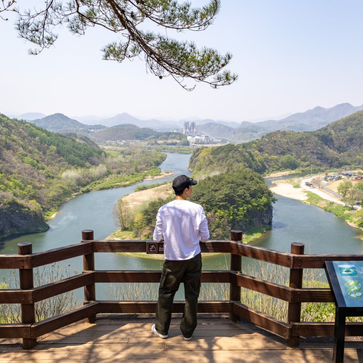 강원도 영월 가볼만한곳 한반도지형 전망대 주차장