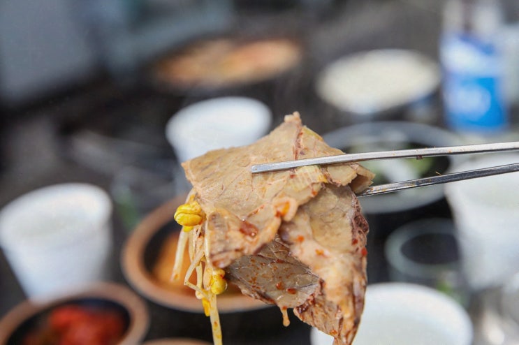  가족과 함께 찾은 제주 해장국 맛집, 용두암 엄마 해장국에서 푸짐한 아침