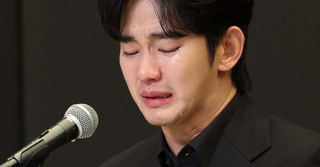  “김수현, 아이돌 출신 여배우 A와 2017~2019년 교제했다”