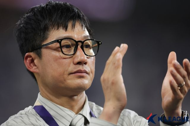  이정효 감독, "선수들에게 '기 죽지 마, 괜찮다!'라고 말해주고 싶다"