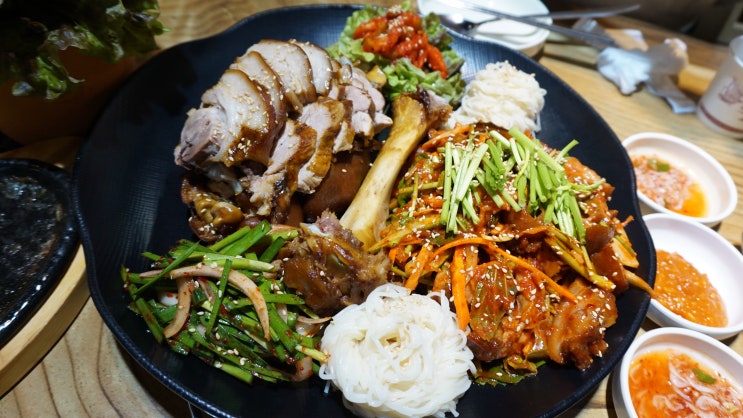  의정부족발맛집 몬스터비빔족 독특하고 새콤달콤한 비빔 족발 추천