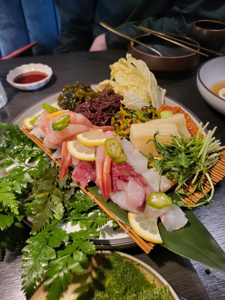  안주가 맛있는 사당 술집, 조용한 분위기에서 전통주를 즐기는 수이 사당