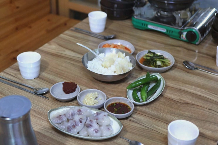  가족과 함께 즐기는 연곡꾹저구탕, 강릉 영진해변 맛집의 특별한 경험
