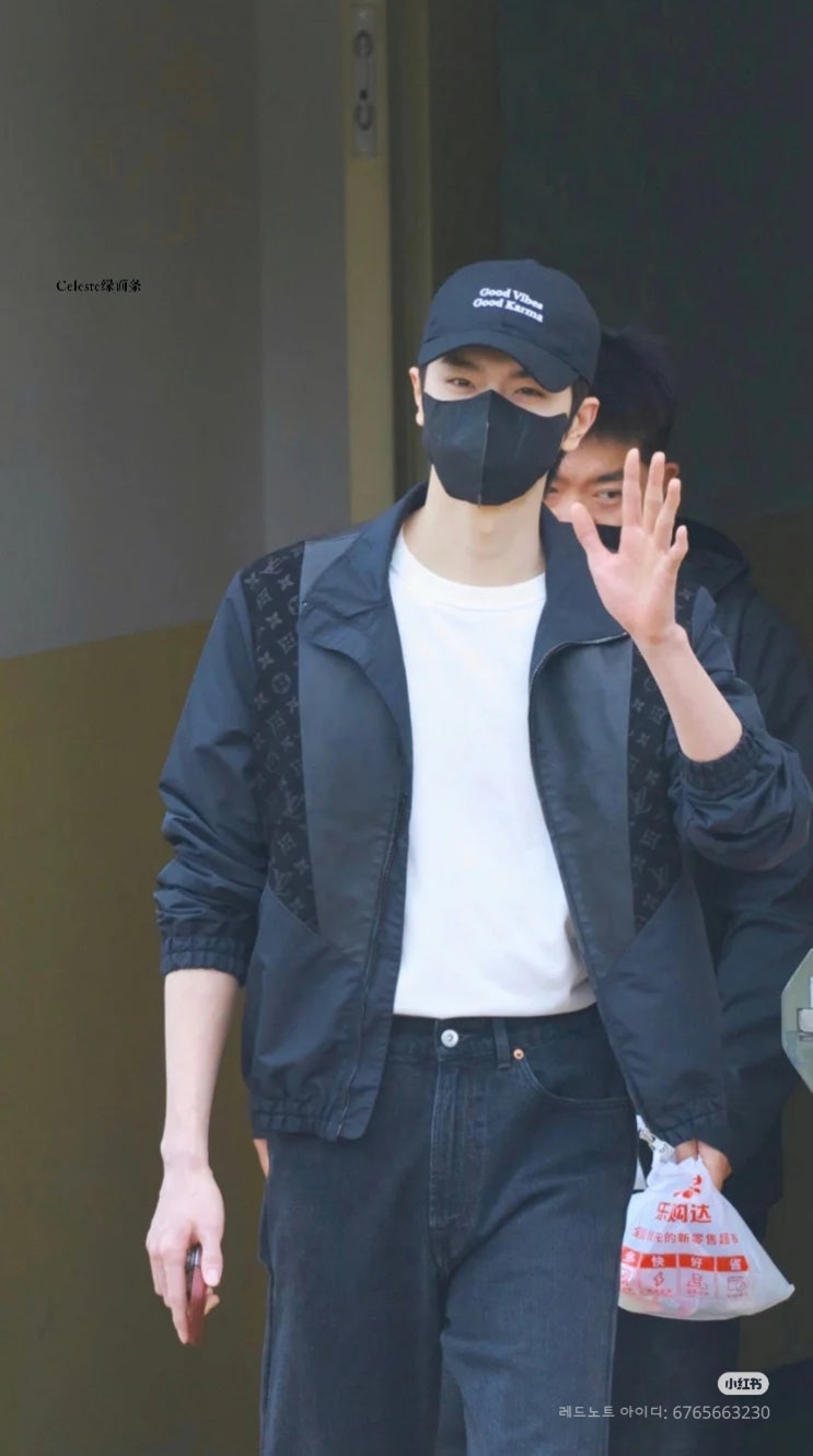  [250427] 샤오홍슈_린이의 오늘 출근길