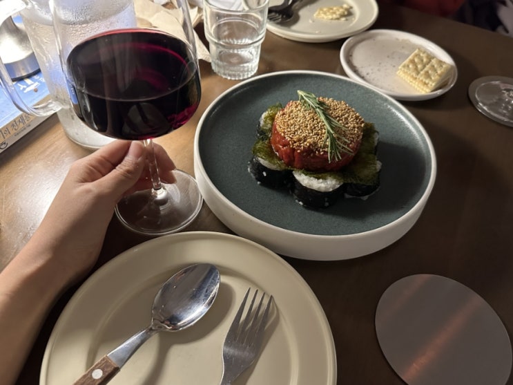  [상도역 맛집] 스테이크, 파스타로 소문난 와인바 <프렌밀리> 방문 후기