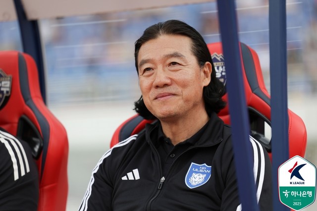 [K리그 리뷰] 절대 강자도 약자도 없는 K리그1, 위기의... 