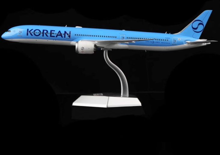  1:200 SQ wings 대한항공 B787-10 HL8515 실사진