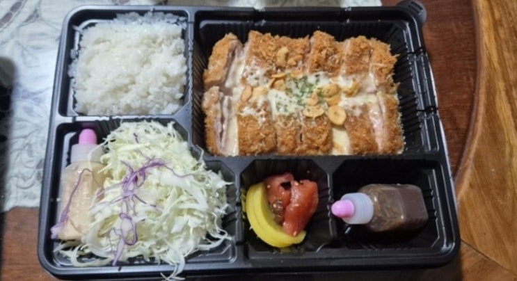 목동 30년 전통 일식 돈까스 맛집 <하나미>...푸짐한 치즈돈까스, 점보까쓰, 김치나베 후기 목동 30년 전통 일식 돈까스 맛집 <하나미>...푸짐한 치즈돈까스, 점보까쓰, 김치나베 후기
