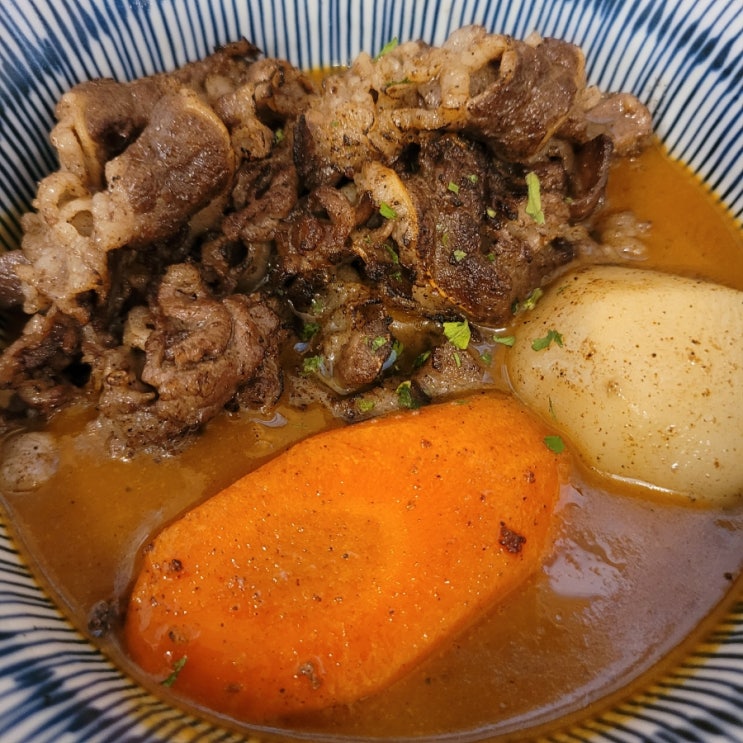  천호역 맛집:[도모카레]후기/ 불향 나는 고기에 녹진한 카레가 맛있어요!