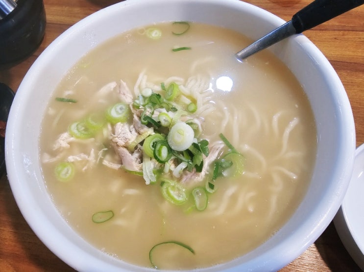  일산칼국수 화정점 진한 닭칼국수 식사 후기