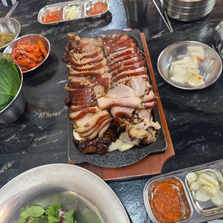  수원 광교 중앙역 맛집 부마보쌈족발