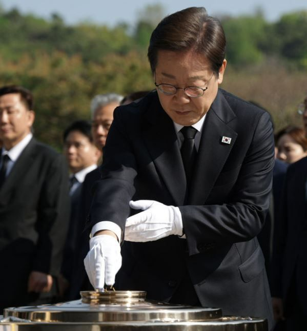  ‘중도·보수까지 품는다’...이재명, ‘통합’ 앞세운 대선 행보 돌입