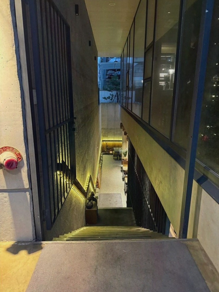  용산역술집 삼각지 주식, 동료들과의 소주 한 잔