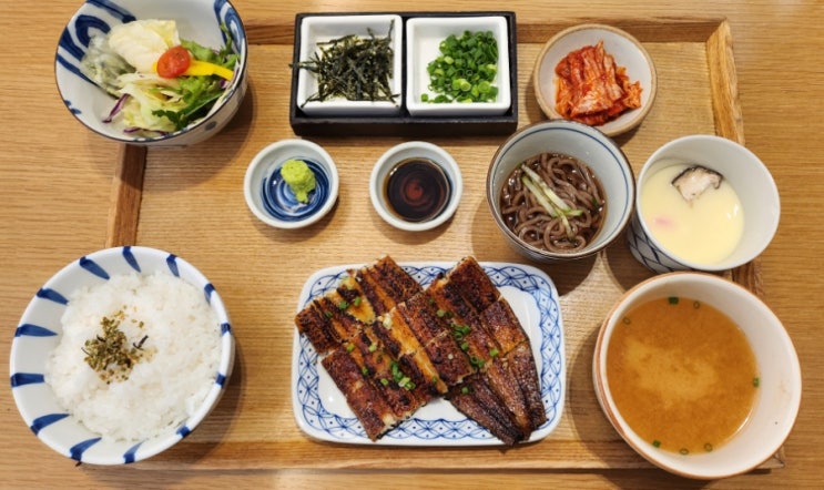  교대역밥집 양산도 교대점에서 히츠마부시로 한 끼 식사