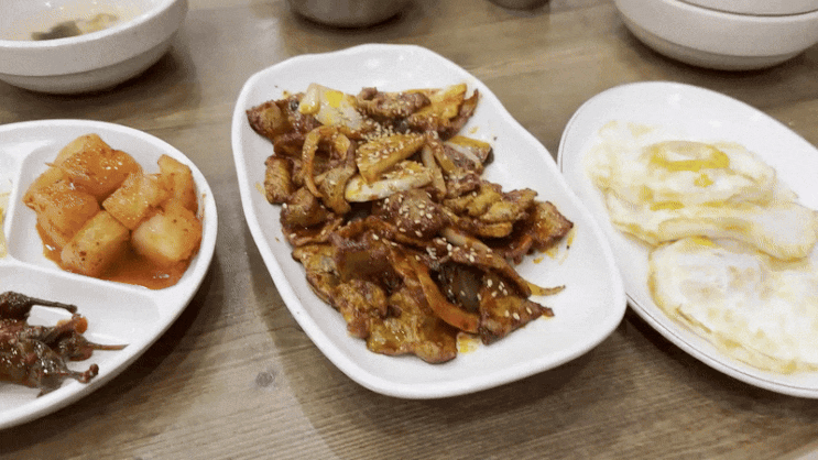  멀리서 오고 싶은 기사식당 st. 직화구이 맛집, 명학역 옆 꽃돼지식당~